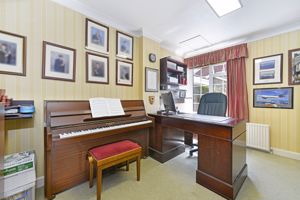 Photo 21- click for photo gallery